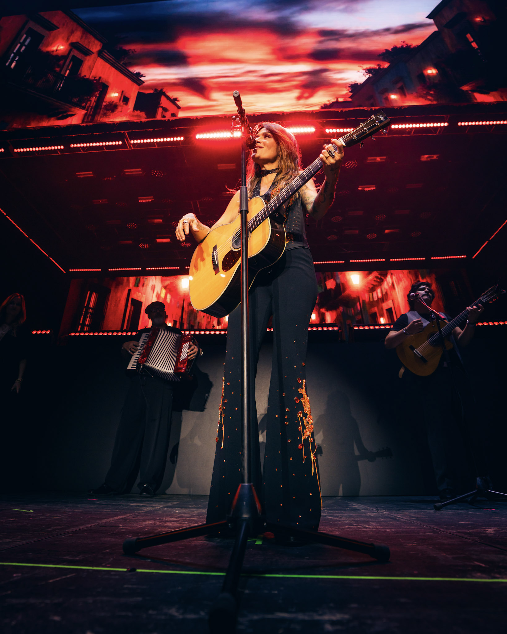 Kany García desató una noche colmada de emoción ante un Movistar Arena que se lo cantó todo

