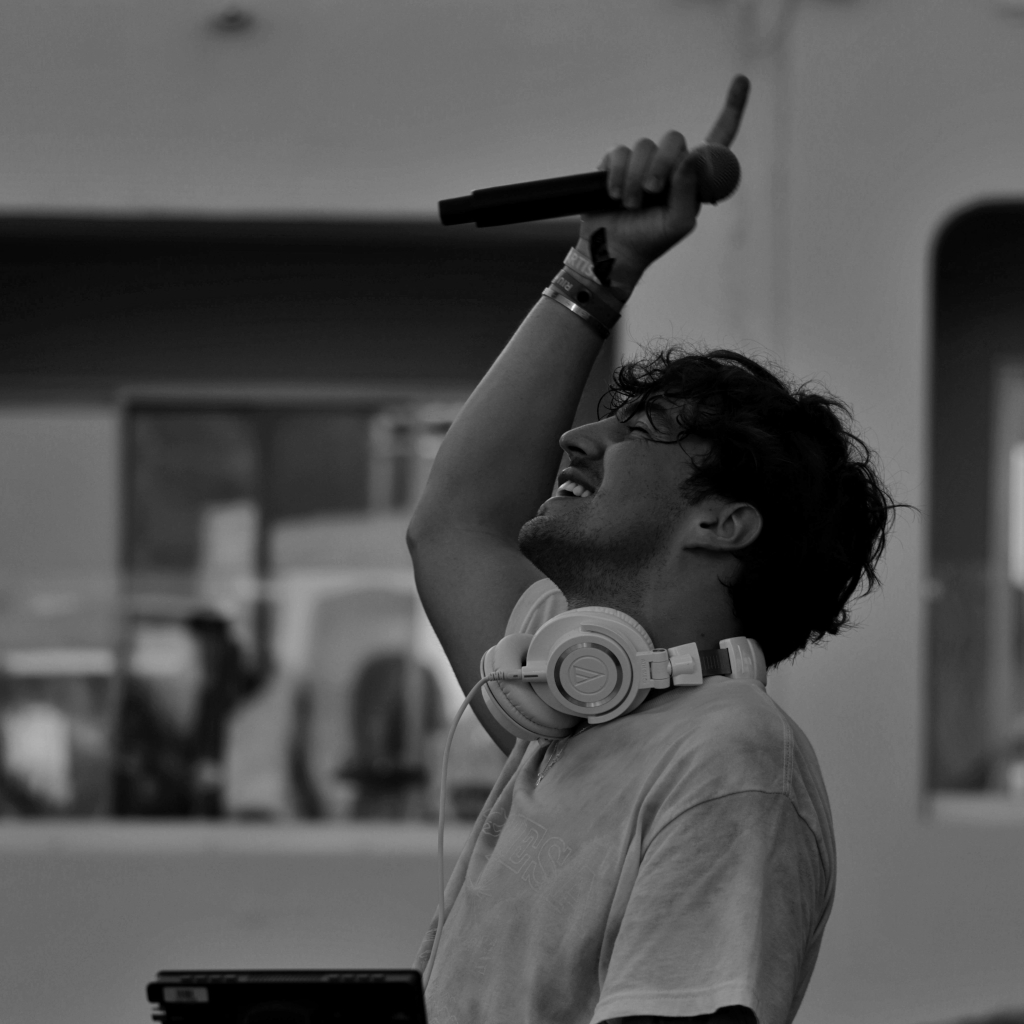 ¿Aún no eres parte del Club Bizarro?